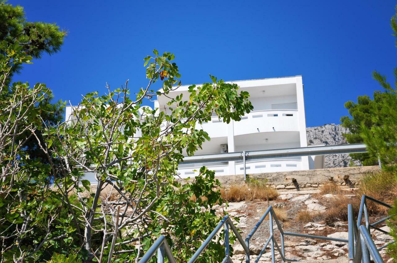 Sunrise Apartments And Studio Apartments Lokva Rogoznica Exterior photo